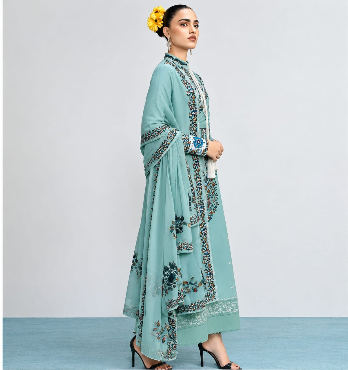 Women's Mint Green Embroidered 3-Piece unstitch Suit with Dupatta